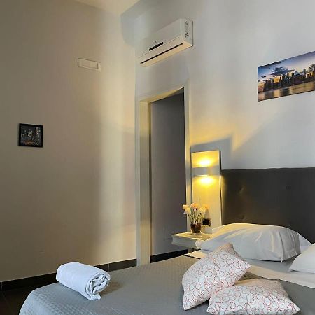 Ania Hotels เนเปิลส์ ภายนอก รูปภาพ